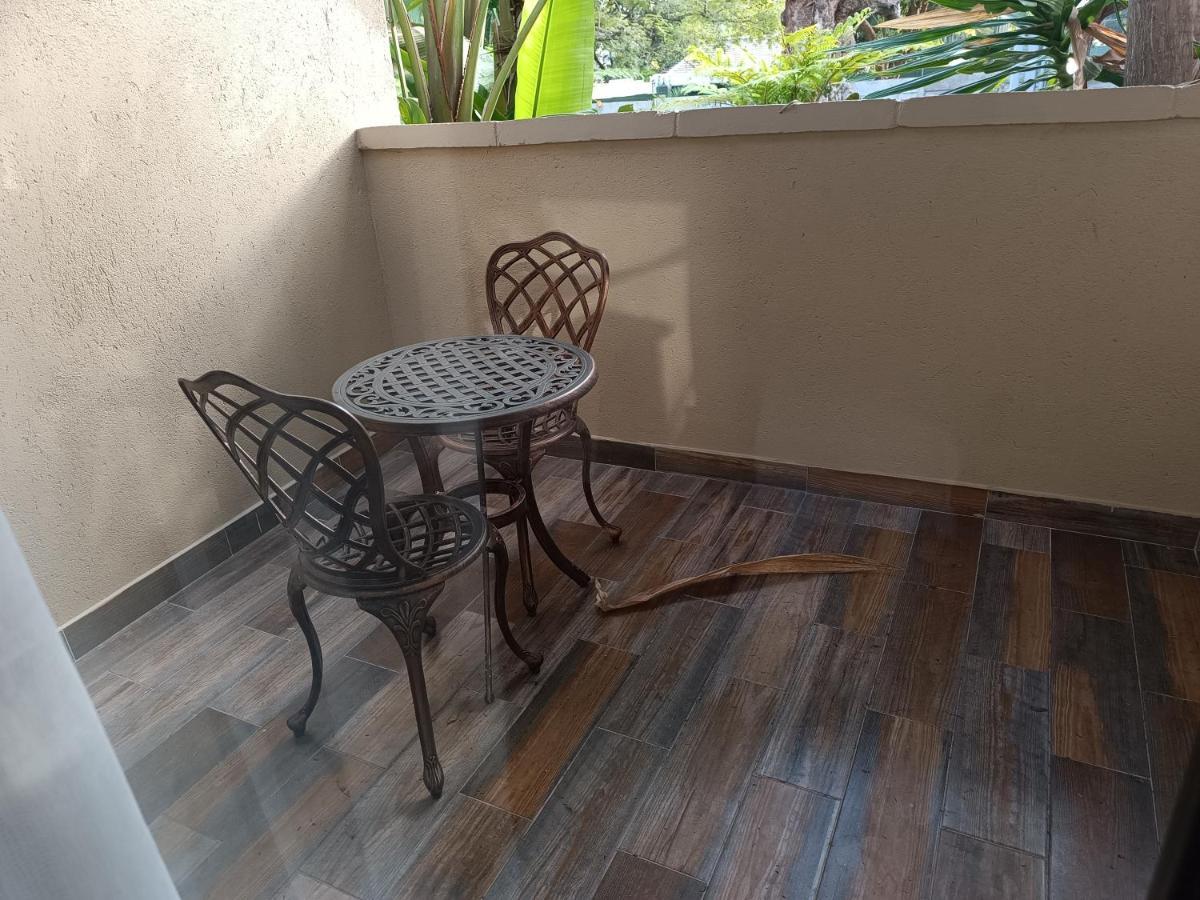 Jacaranda Hotel Harare Eksteriør billede