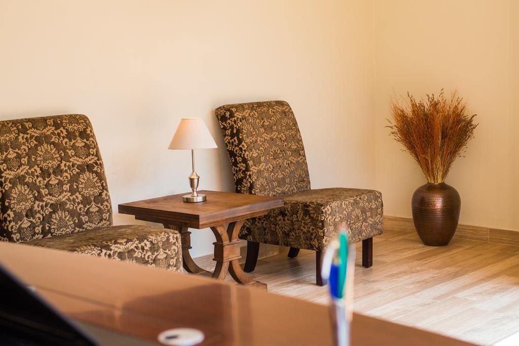 Jacaranda Hotel Harare Eksteriør billede