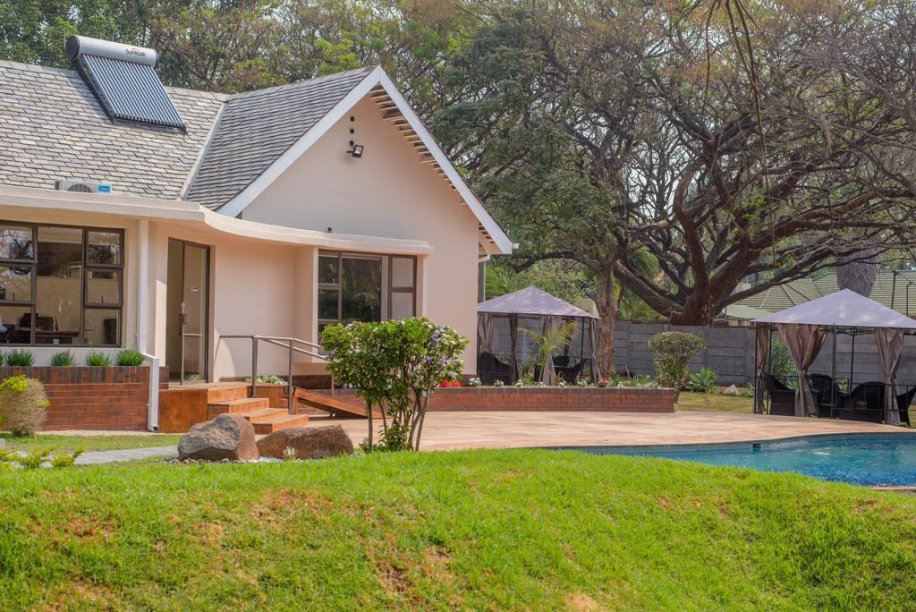 Jacaranda Hotel Harare Eksteriør billede