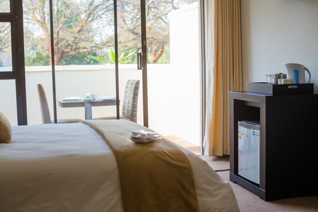 Jacaranda Hotel Harare Eksteriør billede